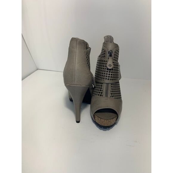 Vera Wang Ankle Boot Royce Peep Toe Bootie Stiletto Platform Taupe Sz 8 - Picture 2 of 8